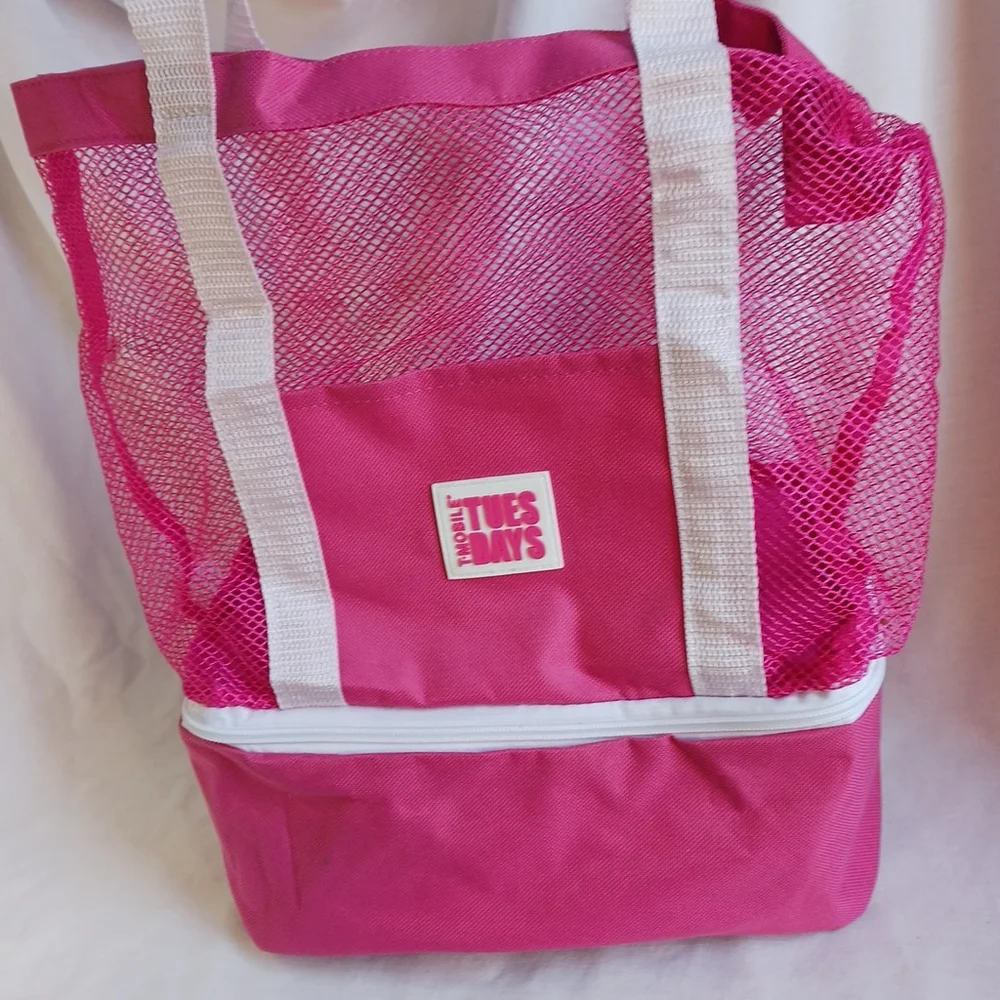 T Mobile Tuesdays Cooler Lunch Bag Shopping Tote